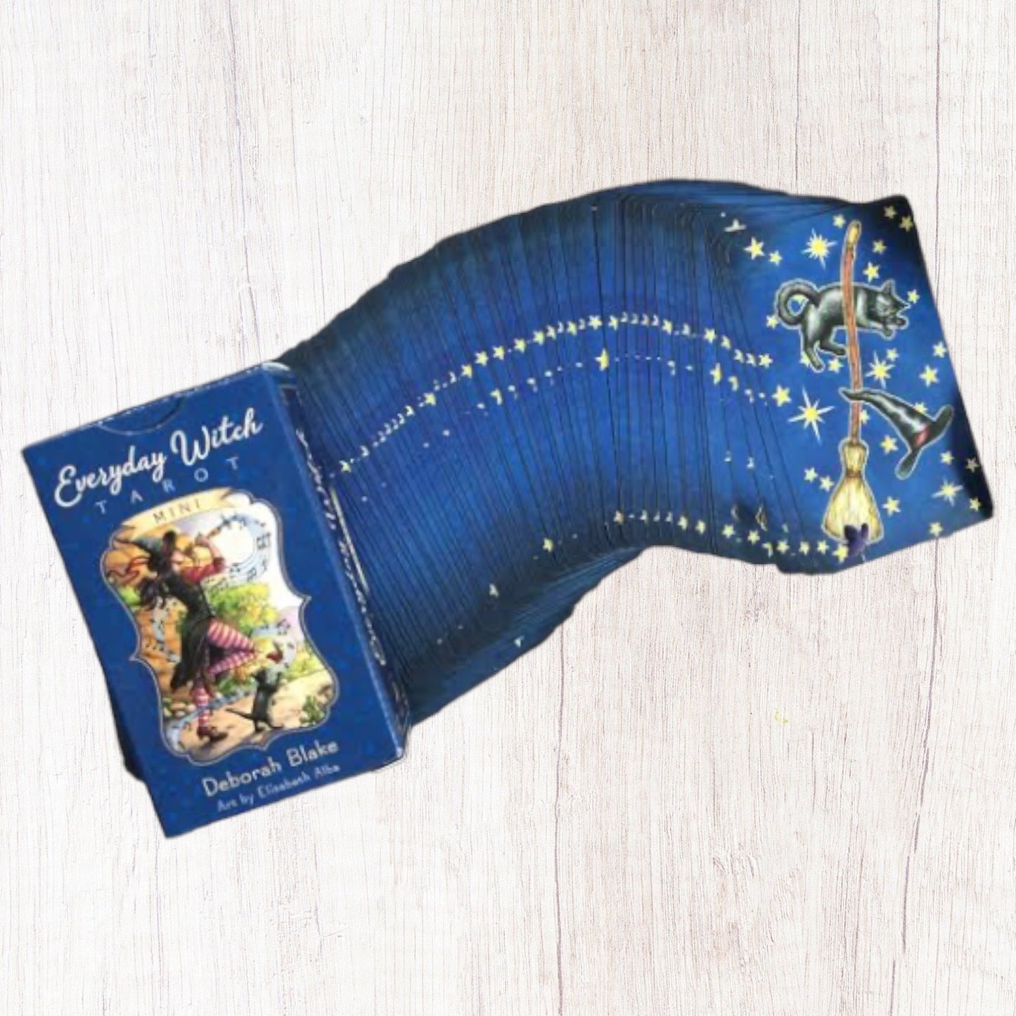 Everyday Witch Tarot Mini Deck