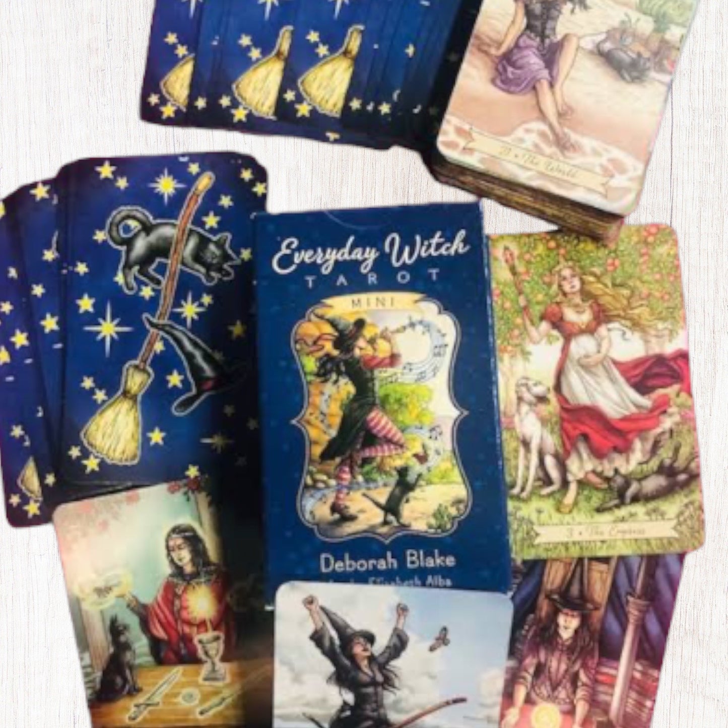 Everyday Witch Tarot Mini Deck