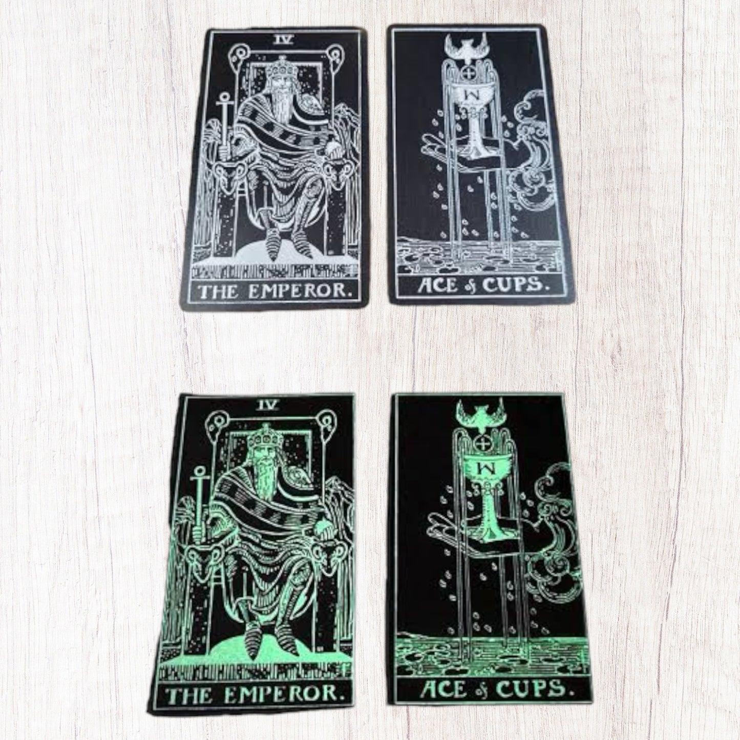 Glow In The Dark Tarot Deck