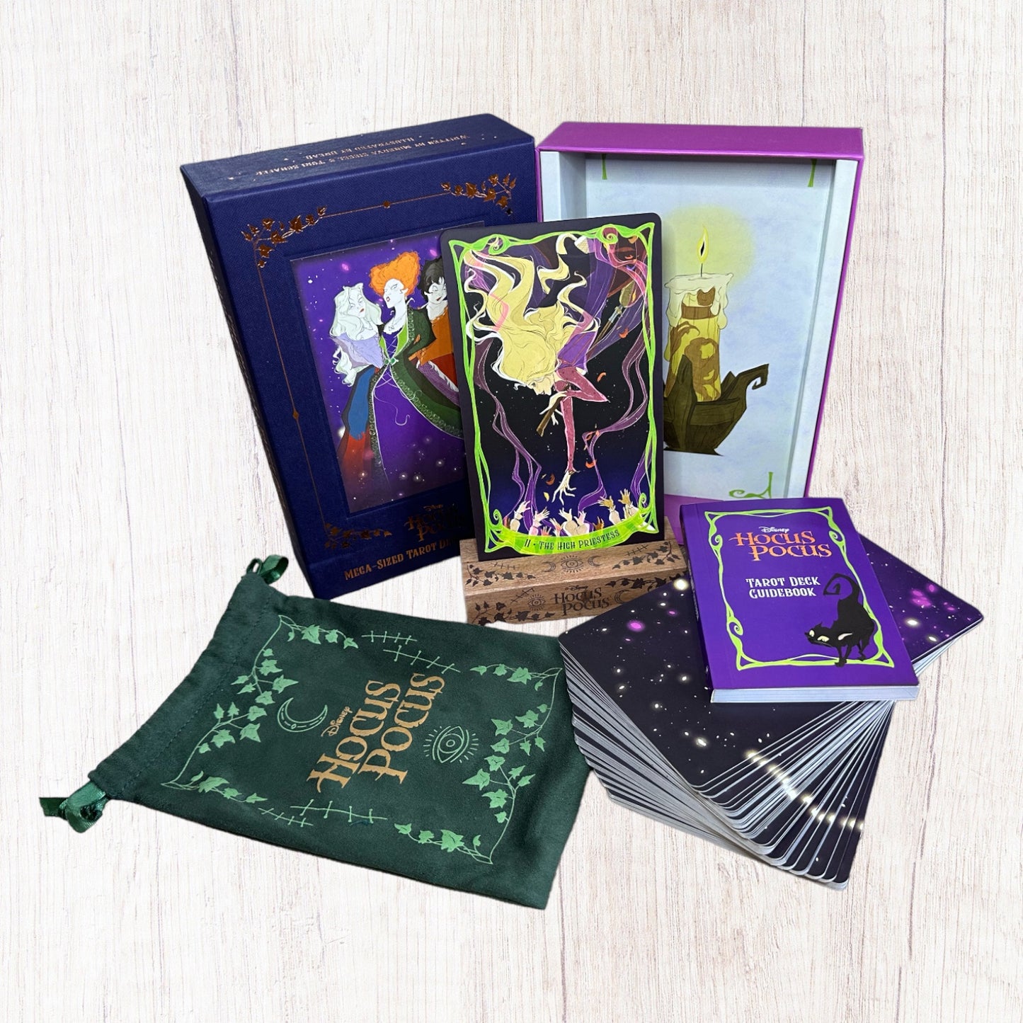 Hocus Pocus Mega-Sized Official Tarot Deck