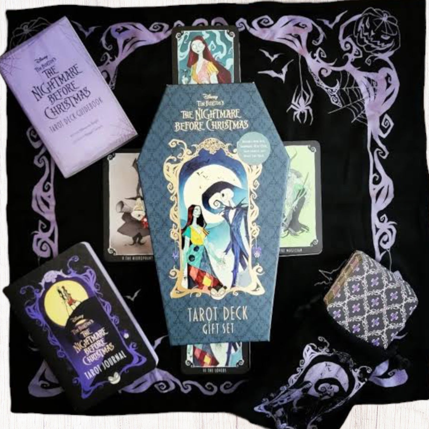 The Nightmare Before Christmas Tarot Deck Gift Set Official Deck