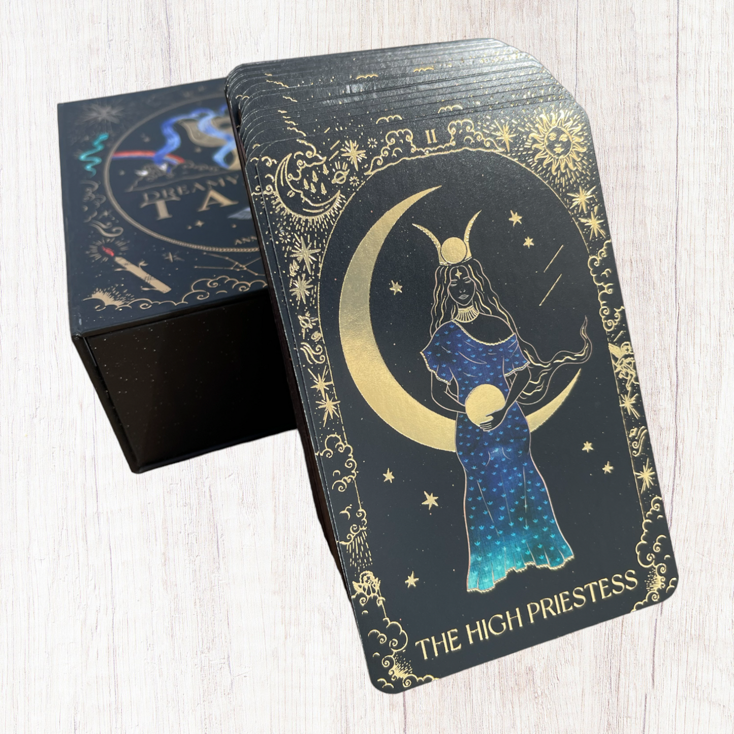 Dreamy Moons Tarot Deck